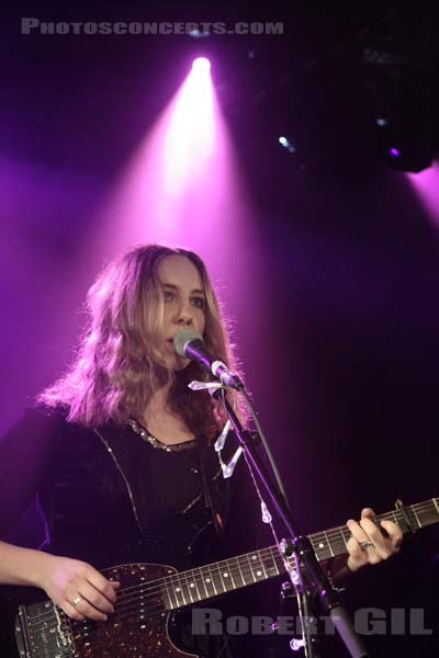 LYLA FOY - 2014-12-12 - PARIS - La Maroquinerie - 